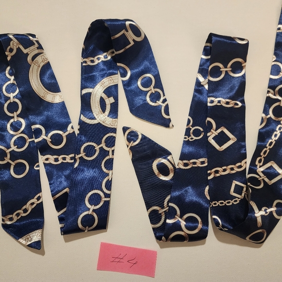 Random Twilly 2pc Set - Picture 9 of 9